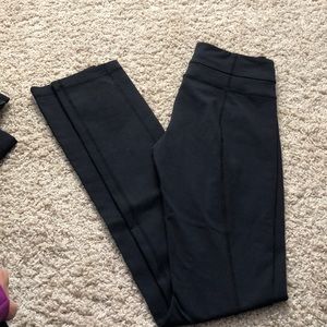 Lululemon skinny groove pants